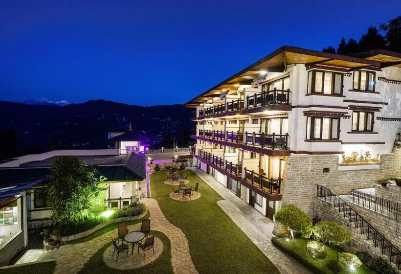 فندق Denzong Regency Luxury Mountain Retreat Spa & Casino