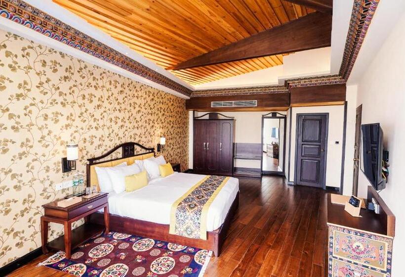 فندق Denzong Regency Luxury Mountain Retreat Spa & Casino