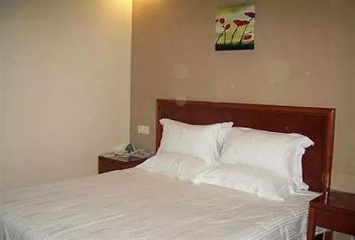 Отель Greentree Inn