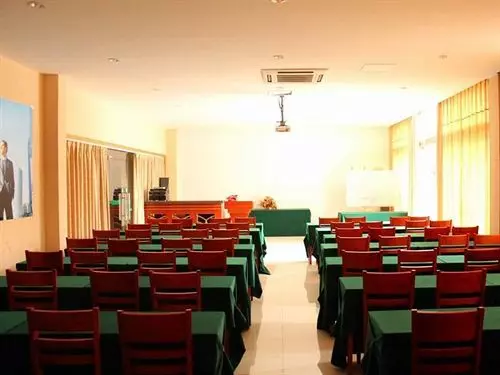 Отель Greentree Inn