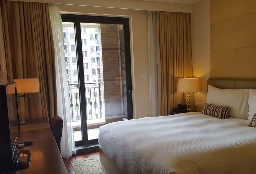 Hotel Lanson Place Jin Qiao Serviced