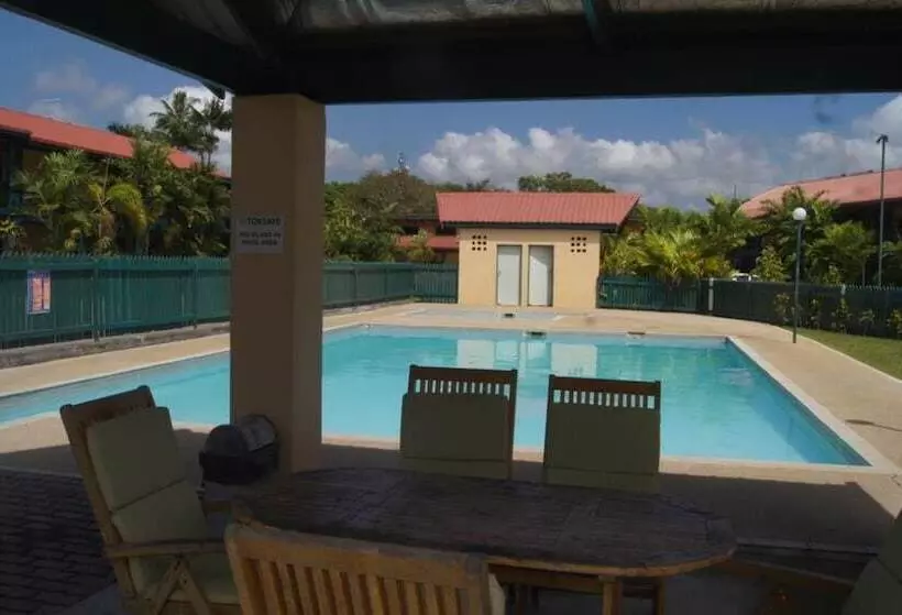 Hotel Madang Star International