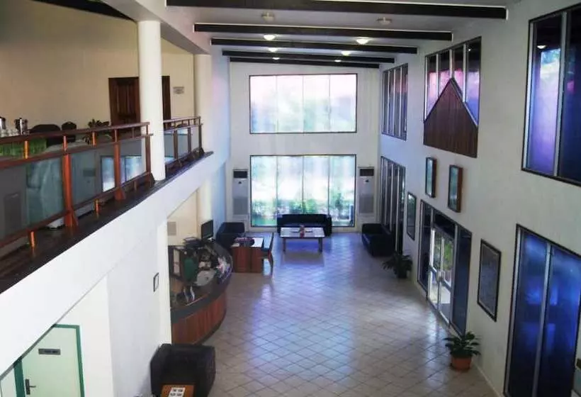 Hotel Madang Star International