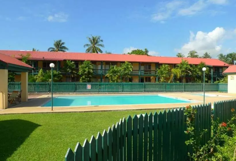 Hotel Madang Star International