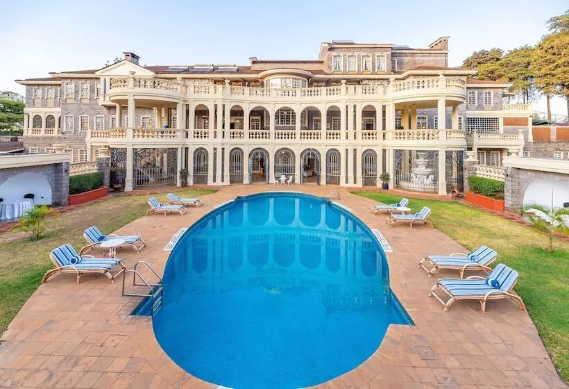 هتل Muthu Sovereign Suites & Spa, Limuru Road, Nairobi