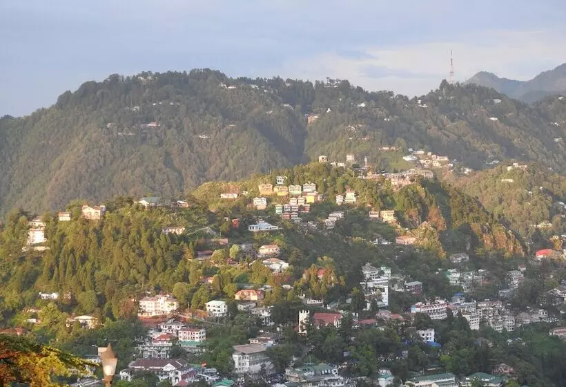 Отель Renest Dunsvirk Court Mussoorie