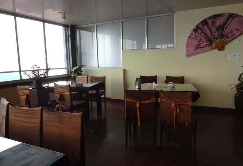 Jain Group Hotel Royal Residency