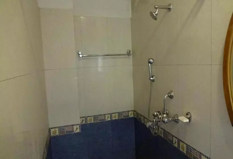 Jain Group Hotel Royal Residency