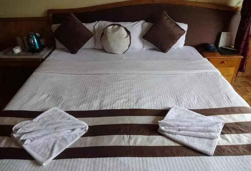 Jain Group Hotel Royal Residency