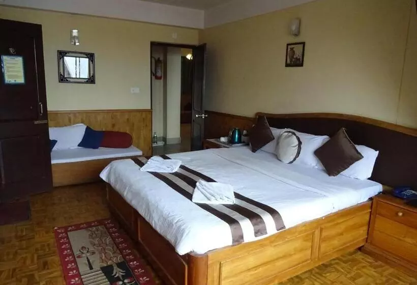 Jain Group Hotel Royal Residency