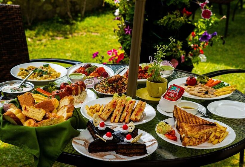 هتل Shervani Hilltop Nainital