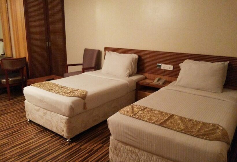 酒店 St Laurn The Spiritual Resort