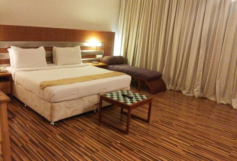 酒店 St Laurn The Spiritual Resort