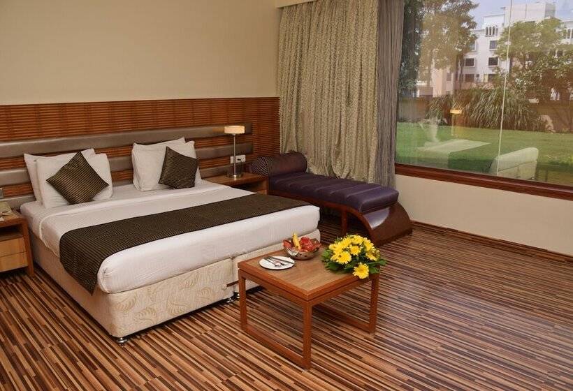 酒店 St Laurn The Spiritual Resort