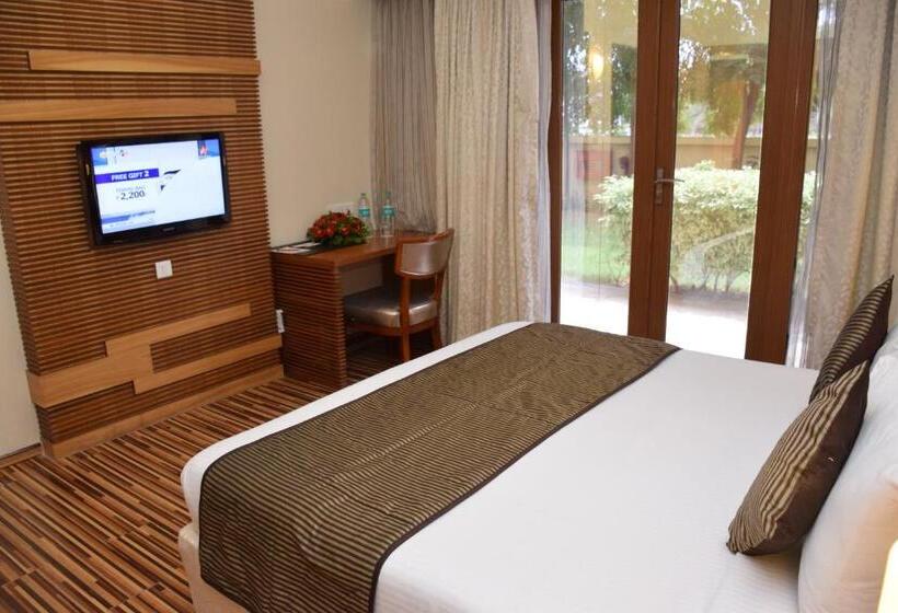 酒店 St Laurn The Spiritual Resort