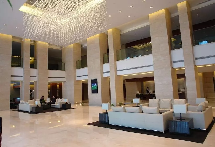 Отель Tianfeng International