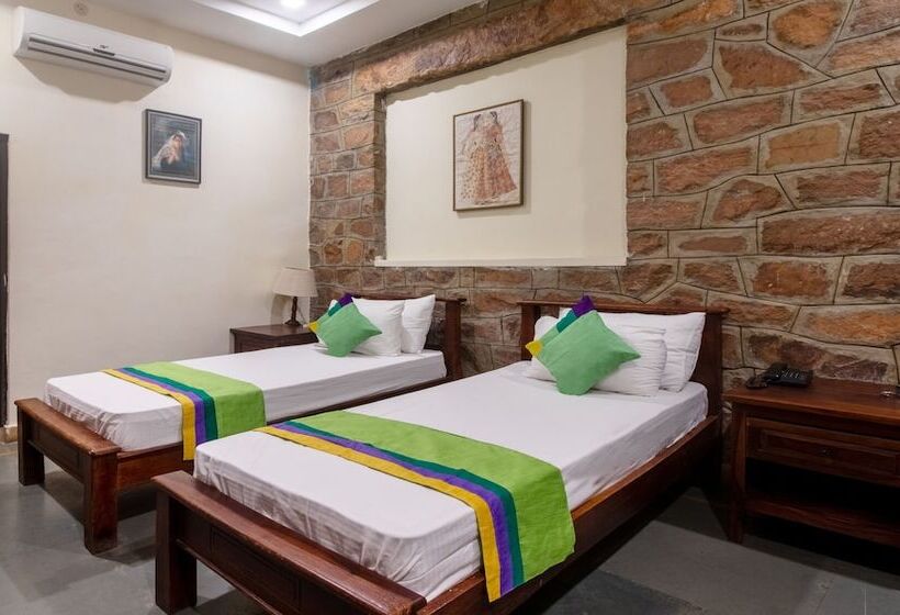 Hotell Treebo Megh Niwas, 2 Km From Umaid Bhawan Palace