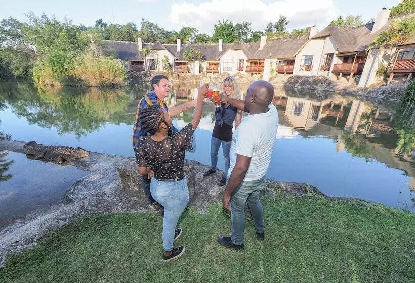 هتل Umbhaba Eco Lodge