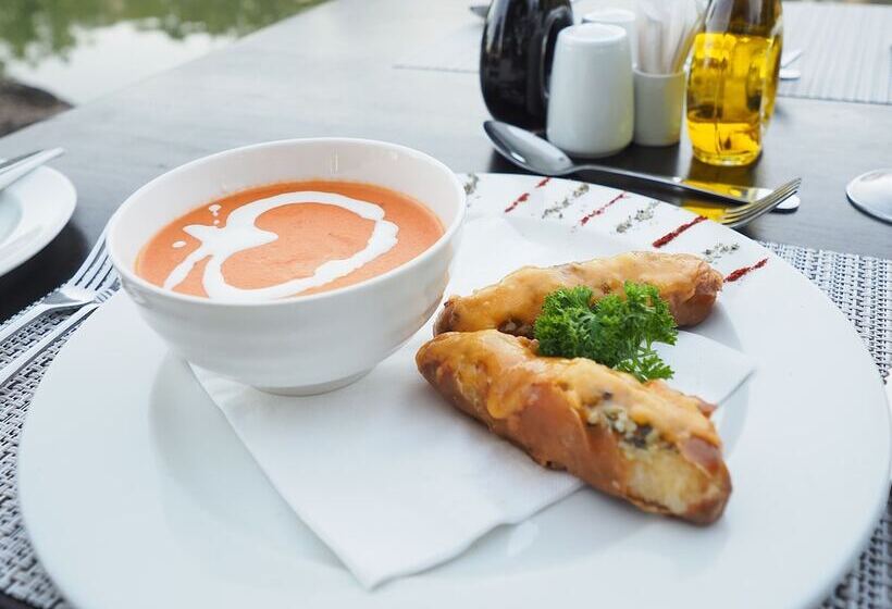 בית מלון כפרי Umbhaba Eco Lodge