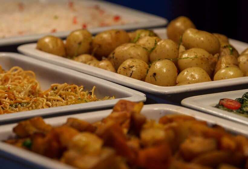 בית מלון כפרי Umbhaba Eco Lodge