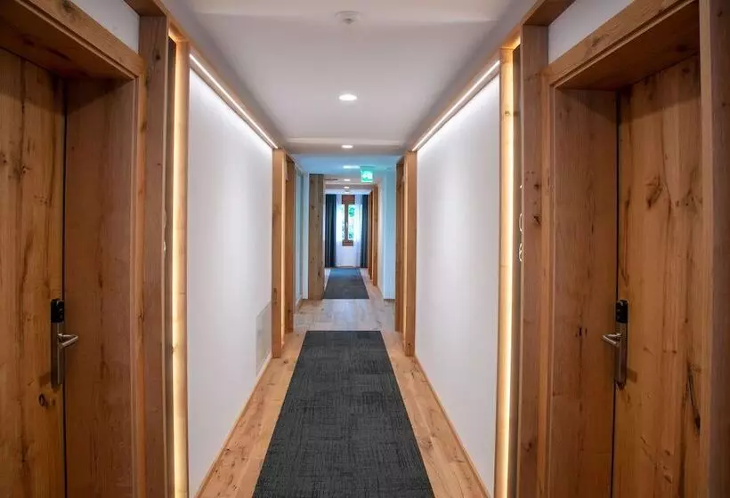 Landhaus Boutique Motel Contactless Check In