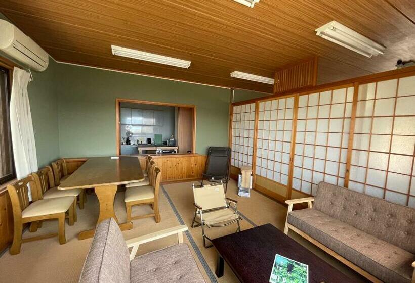 بنسيون 大砂荘 Ozuna Camp And Lodge