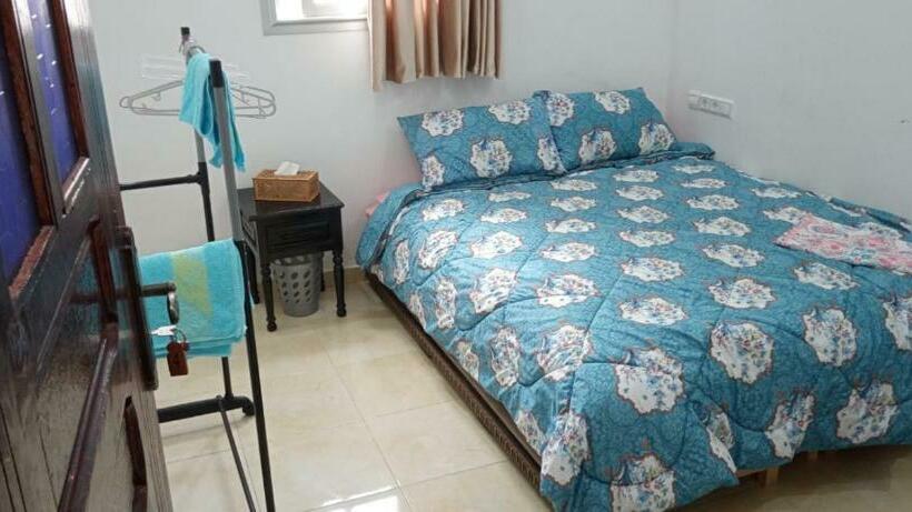 تختخواب و صبحانه Dar Ba Brahim