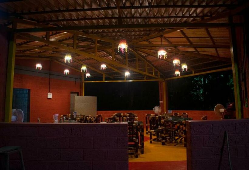 אתר נופש Amee S Retreat