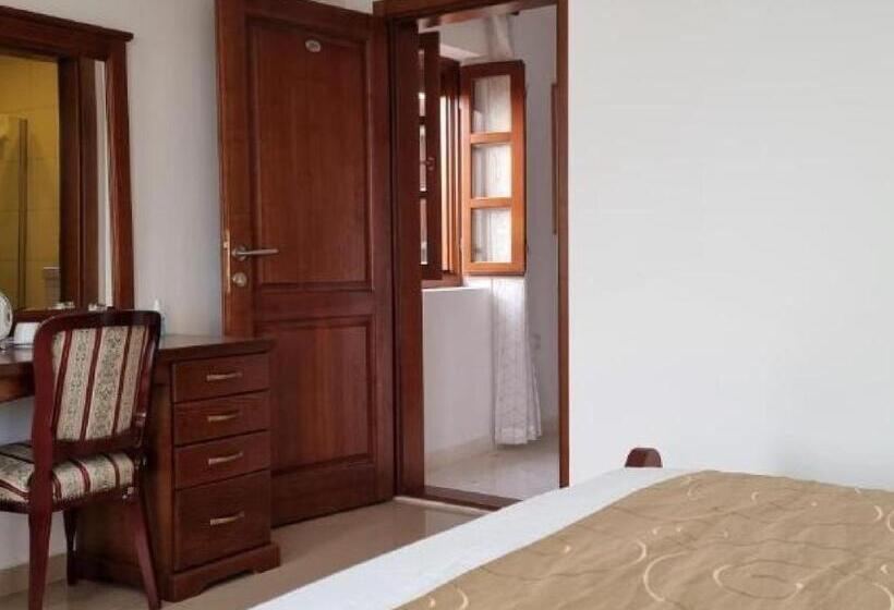 تختخواب و صبحانه Citadela Old Town Gelateria