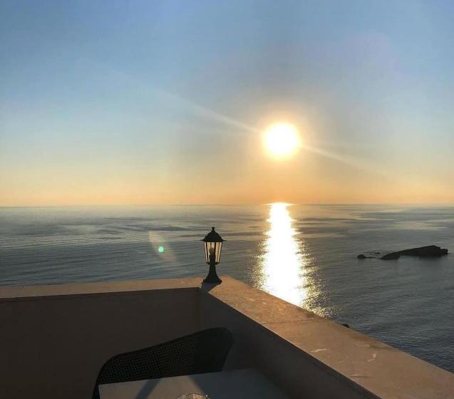 تختخواب و صبحانه Citadela Old Town Gelateria