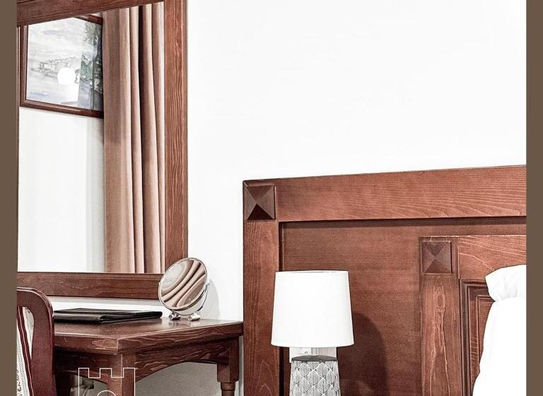 تختخواب و صبحانه Citadela Old Town Gelateria