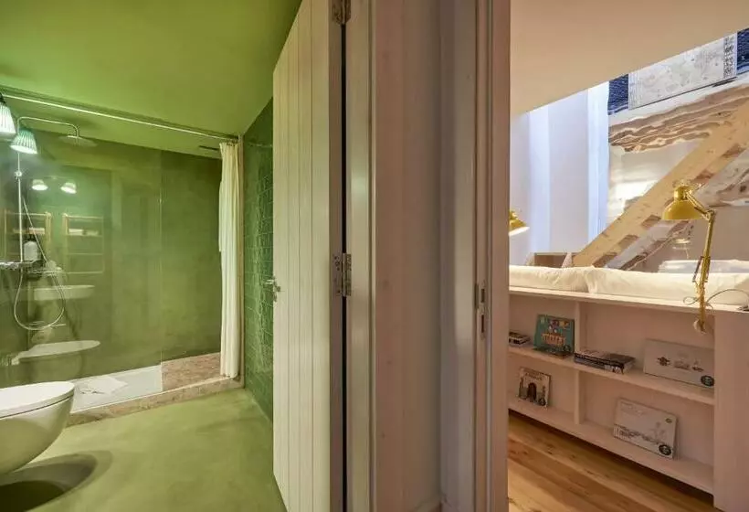 Cais Urban Lodge
