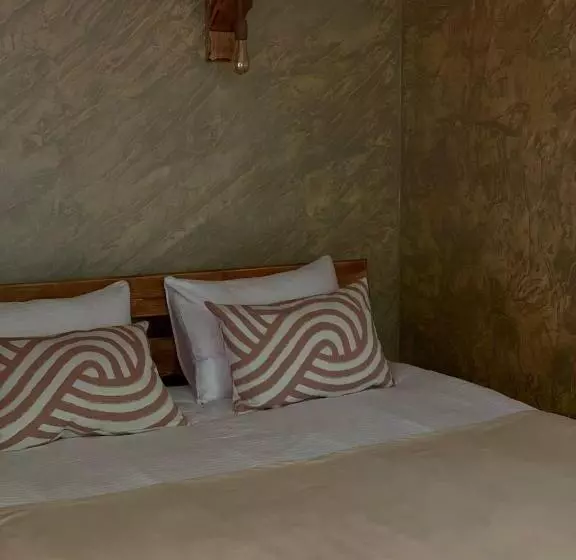 Ecolife Lodge Hotel & Restaurant