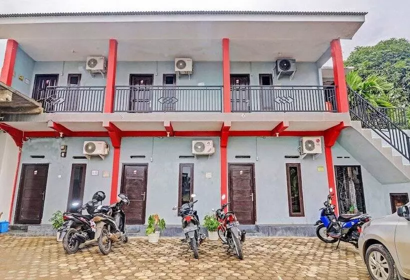هتل Oyo 91022 Steze Homestay Syariah