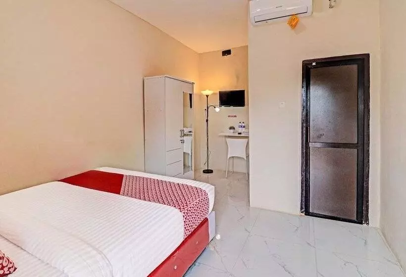 هتل Oyo 91022 Steze Homestay Syariah
