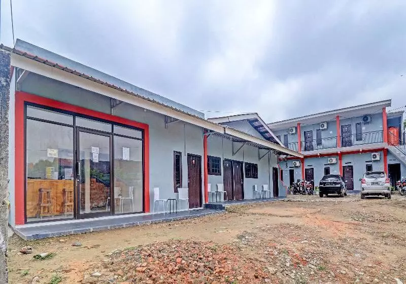 هتل Oyo 91022 Steze Homestay Syariah