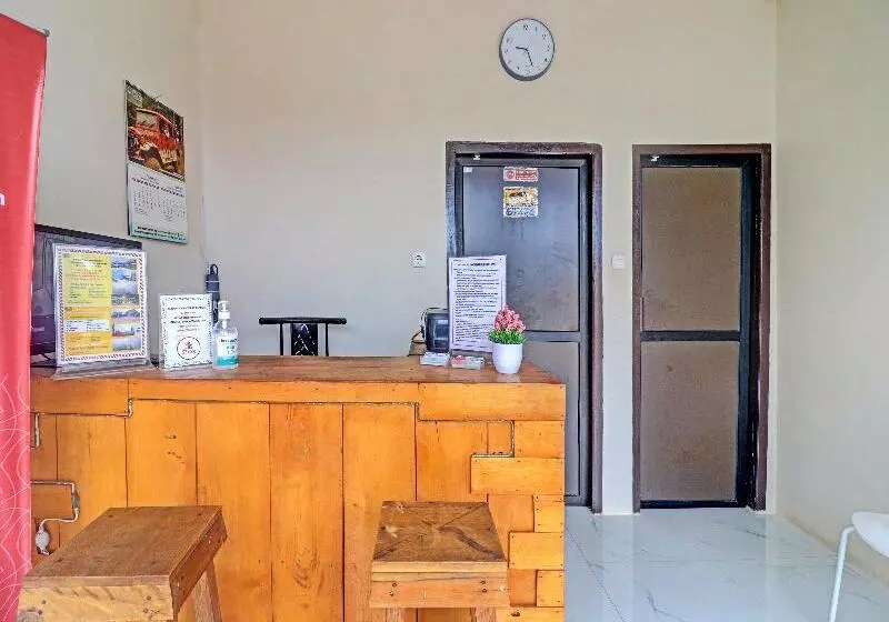 هتل Oyo 91022 Steze Homestay Syariah