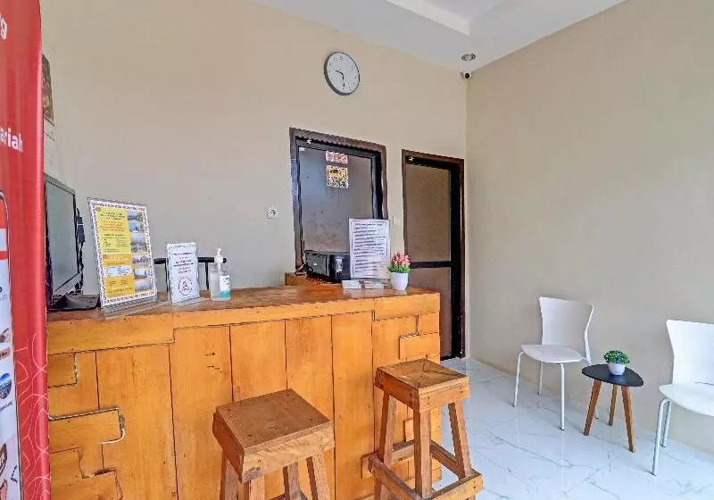 هتل Oyo 91022 Steze Homestay Syariah