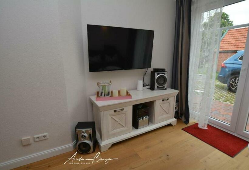 펜션 Fremdenzimmer Lütje Huske