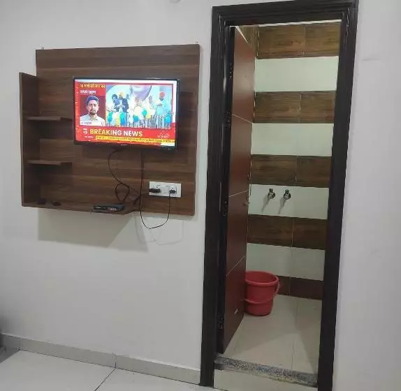 Hotelli Oyo 86772 V S