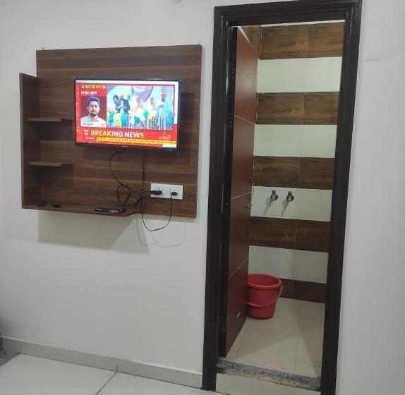 Hotelli Oyo 86772 V S