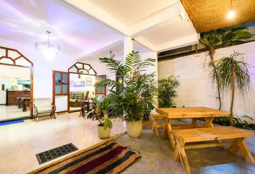 ホテル Prime Time