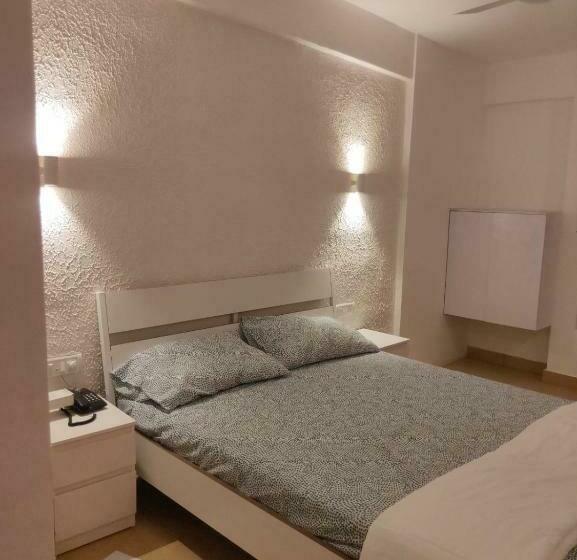 Отель The Banyan Shelters