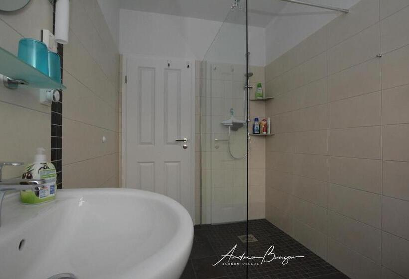 펜션 Fremdenzimmer Lütje Huske