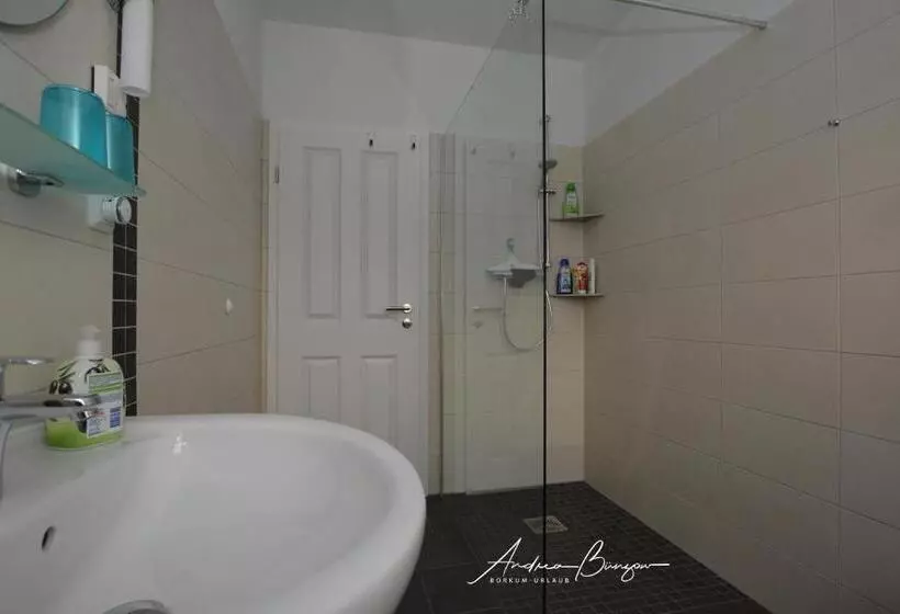 ペンション Fremdenzimmer Lütje Huske