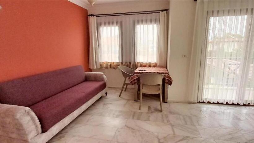 בית מלון כפרי Loya Vita