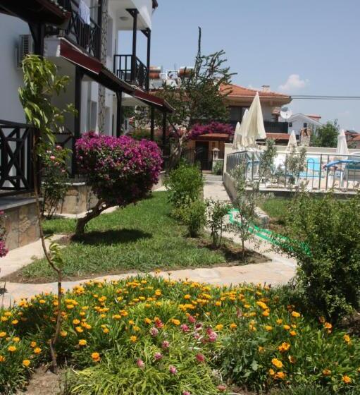 בית מלון כפרי Loya Vita