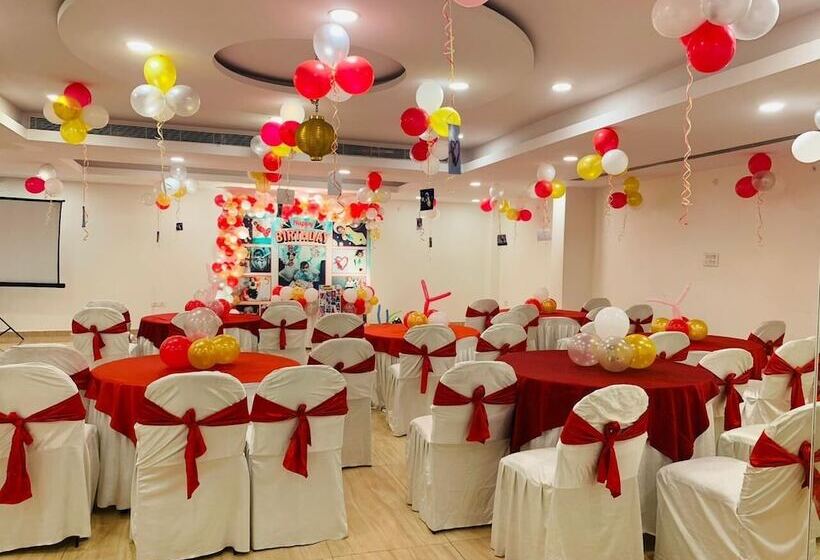 هتل Treebo Silver Stallion