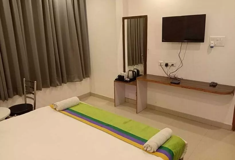 ホテル Treebo Silver Stallion