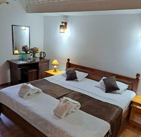 膳宿费 Terrace By Golden Minaret